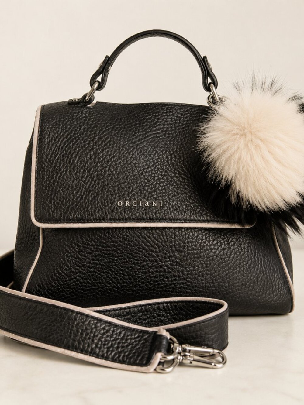 Orciani Soft Line Black Pebbled Leather Shoulder Bag Purse Italy Fox Fur Pom
